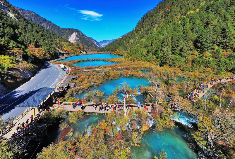 Mounigou Valley in Songpan