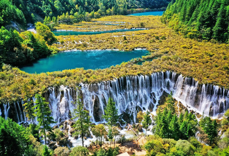 Jiuzhaigou Valley