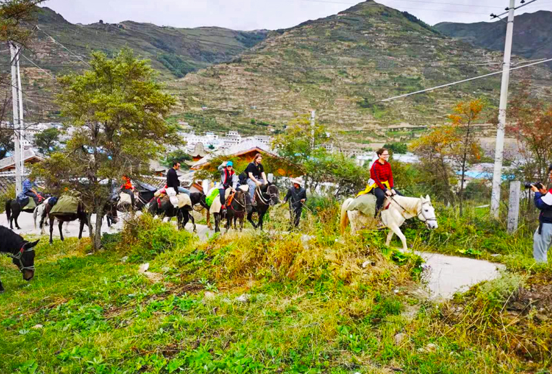 Songpan Horse-back Riding