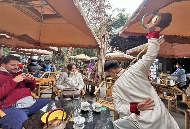 Enjoy a cup of tea in People's Park