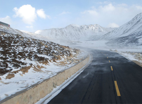 Dongda Pass