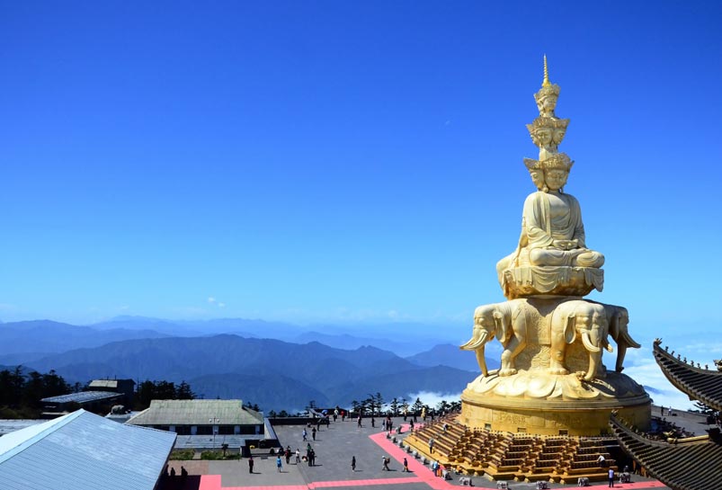 Mount Emei Golden Submit