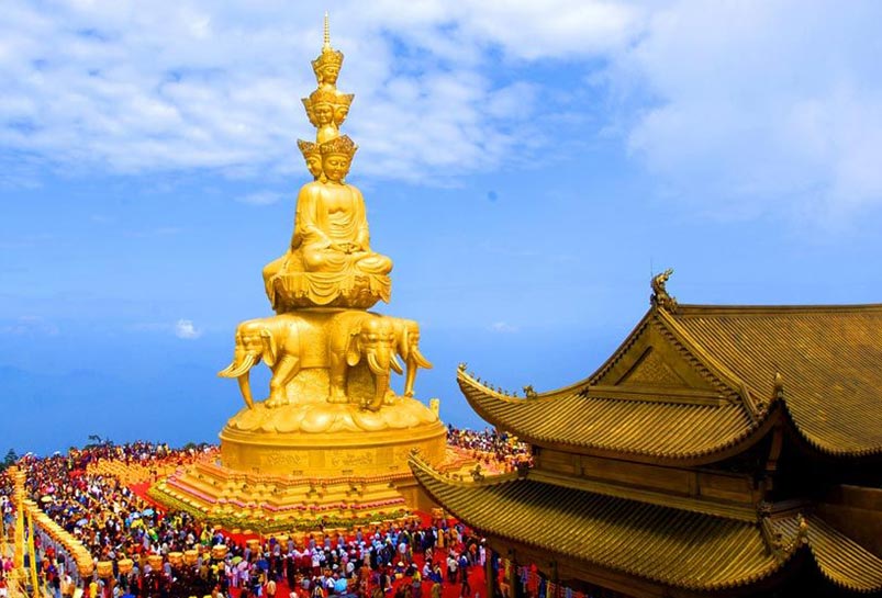 Mount Emei Golden Submit