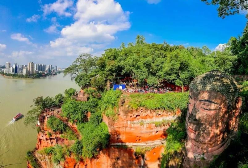 Giant Buddha in Leshan is the landmark of Leshan