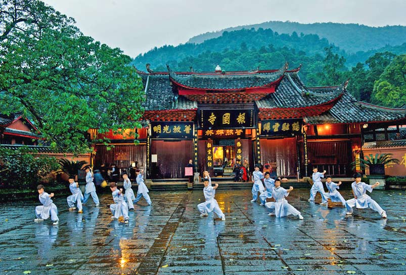 Baoguo Temple of Mount Emei