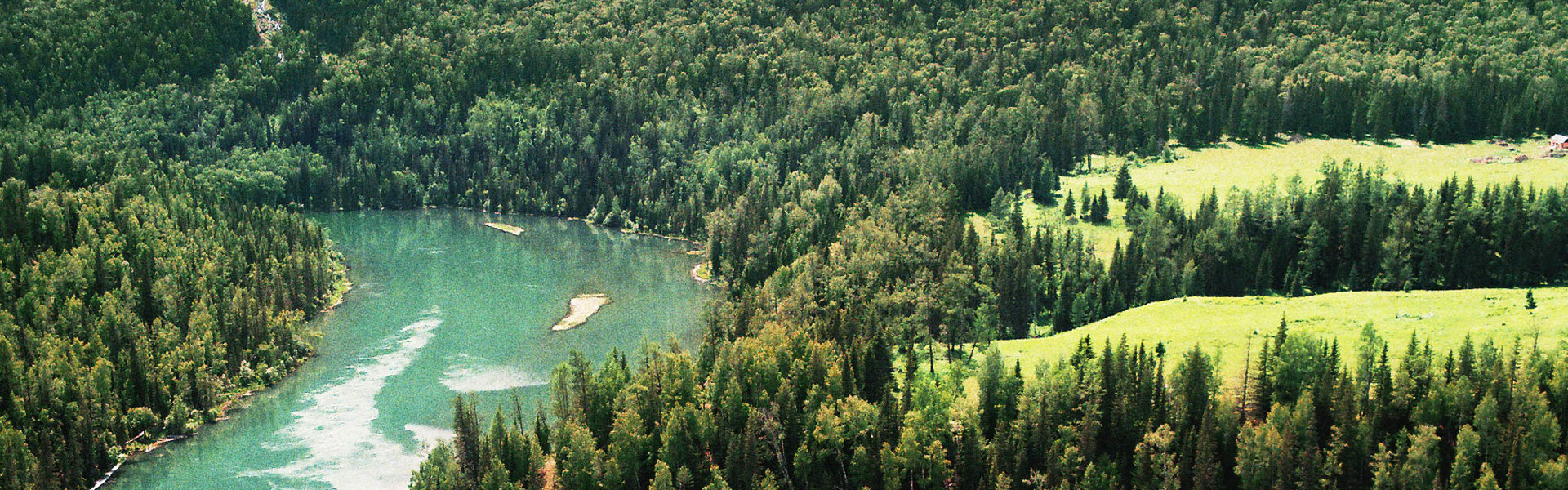 Moon Bay in Wolong