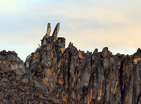 Rabbit Mountain on the way to Daocheng