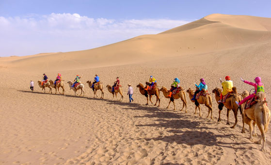 9 Days Silk Road Tour with Chengdu Panda & Giant Buddha 