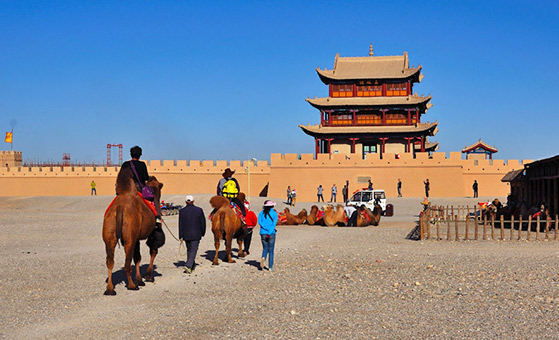 8 Days Lanzhou Xiahe Jiayuguan Dunhuang Silk Road Tour