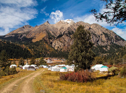 The Local Tibetan Tent in Genie Mountain Area