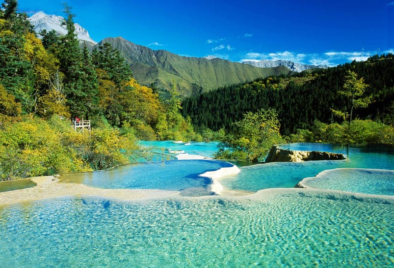 The Five-color Ponds of Huanglong National Park