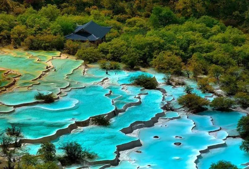 Huanglong National Park Five Color Ponds