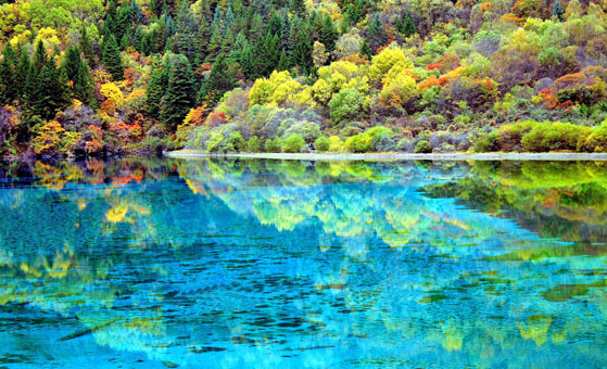 3 Days Classic Jiuzhaigou Tour from Chengdu by flight