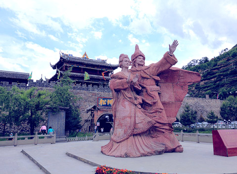The Statue of Princess Wencheng and Sontzen Gampo