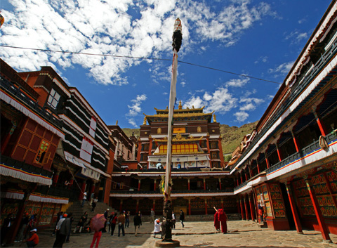 Tashilunpo Monastery