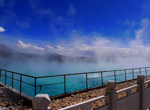 Yangpachen Hot Spring