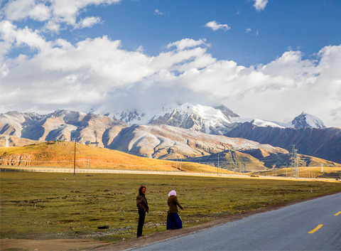 drive back to Lhasa