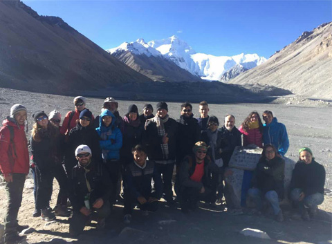 the way to Everest Base Camp
