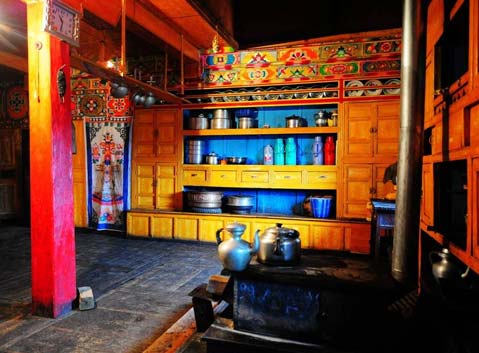 Local Tibetan House in Shang Zimei Village