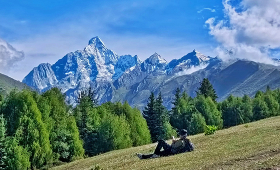 4 Days Mount Siguniang Changping & Haizi Valleys Hiking Tour Image