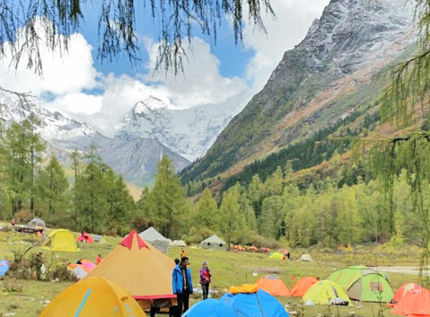 Camping in Changping Vallley