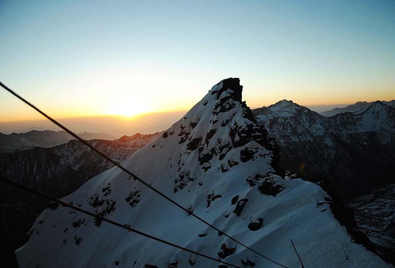 Erfeng Summit