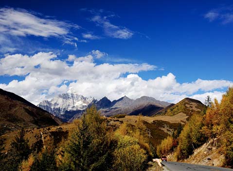 Mt.Siguniang from Balangshan Pass