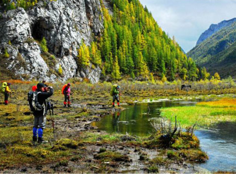 Back to Awenggou Valley