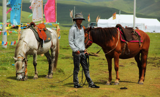 5 Days Songpan Holy Mount Huashiyan Horseback Riding and Camping Tour