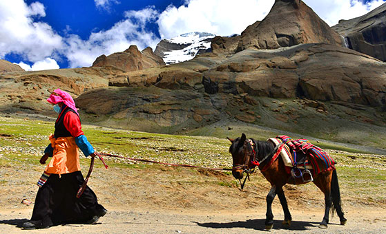Everest Kailash to Kathmandu Overland Tour