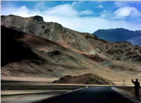 Xinjiang Tibet Highway