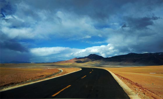 21-Day Kashgar to Lhasa Overland Tour