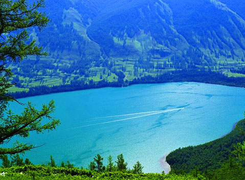 Kanas Lake