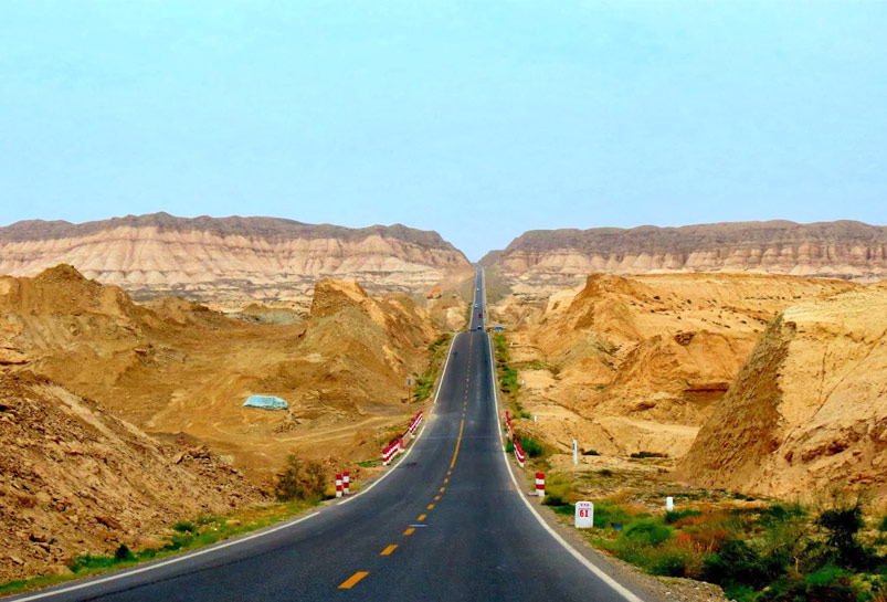 The Road cross the Taklamakan Desert