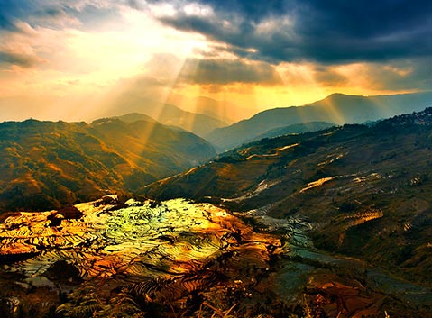 Sunrise over Yuanyang Rice Terrace