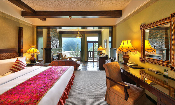 high-class hotels remain opened on low seasons