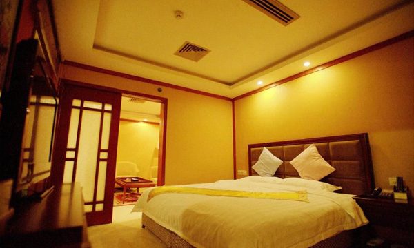 High-end hotel in Jiuzhaigou