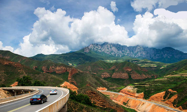 The Southern Gansu - Northern Sichuan route is a very simple and beautiful route