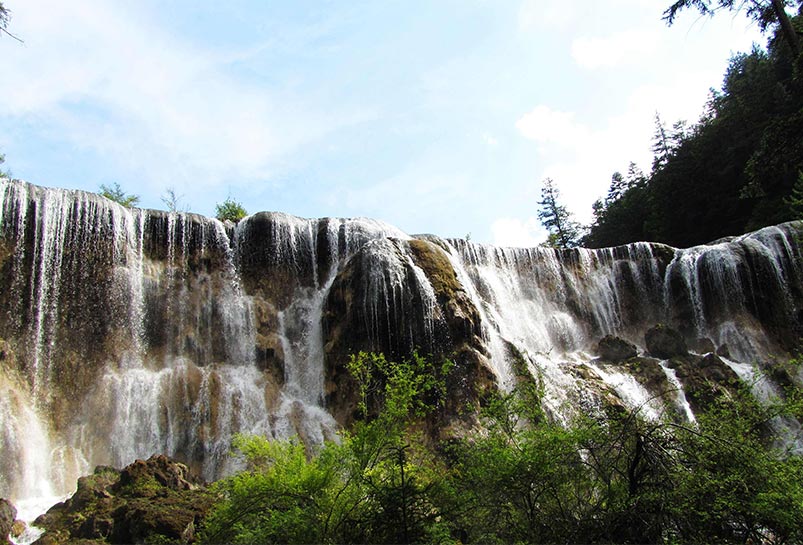 Jiuzhaigou Nuorilang Fall
