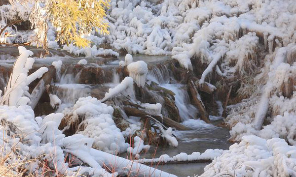 the cold winter in the high altitude in Jiuzhaigou