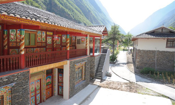 the local lodge in Jiuzhaigou