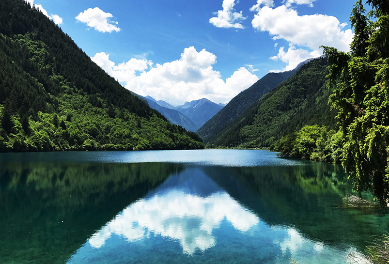 Jiuzhaigou Rhinoceros Lake
