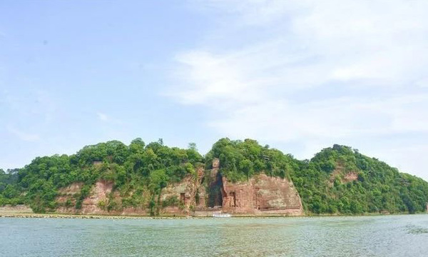 Leshan Giant Buddha Overlooking Tour