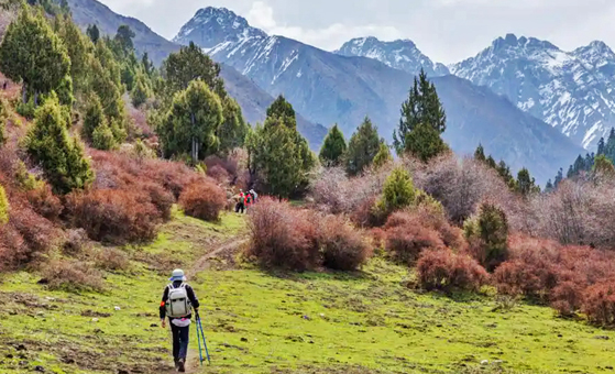 5 Days Songpan Qizanggou Hidden Valley Trekking Adventure