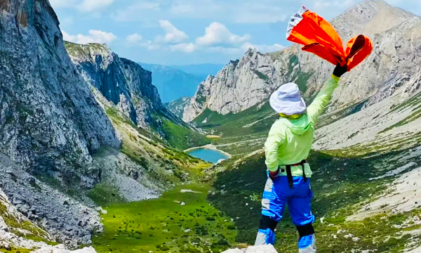 Qizanggou trekking with horse support near Songpan