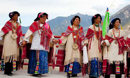 Guozhuang Dance of Jiarong Tibetan