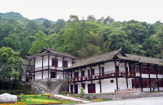 Qingcheng Valley Hotel