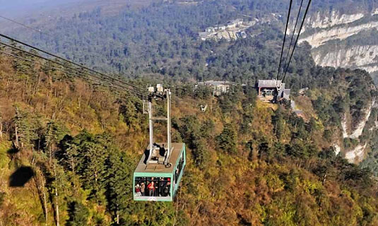 Emeishan Jinding Cable Car