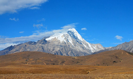 Genie Holy Mountain seen from Hupiba