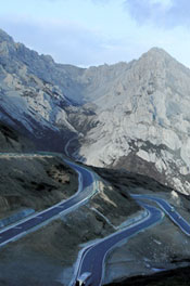 Jiuzhaigu to Huanglong Travel Guide